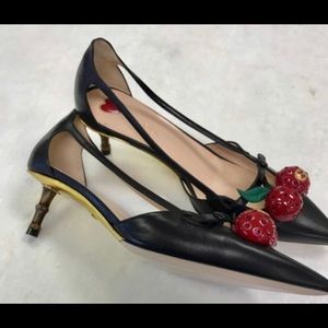 Gucci Cherry Pumps •Rare•• EU38 Regular M/B.